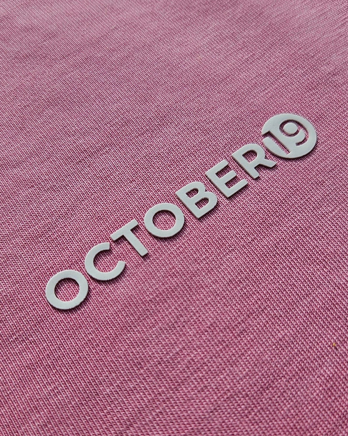 Camiseta edición especial OCTOBER19 FU** CÁNCER