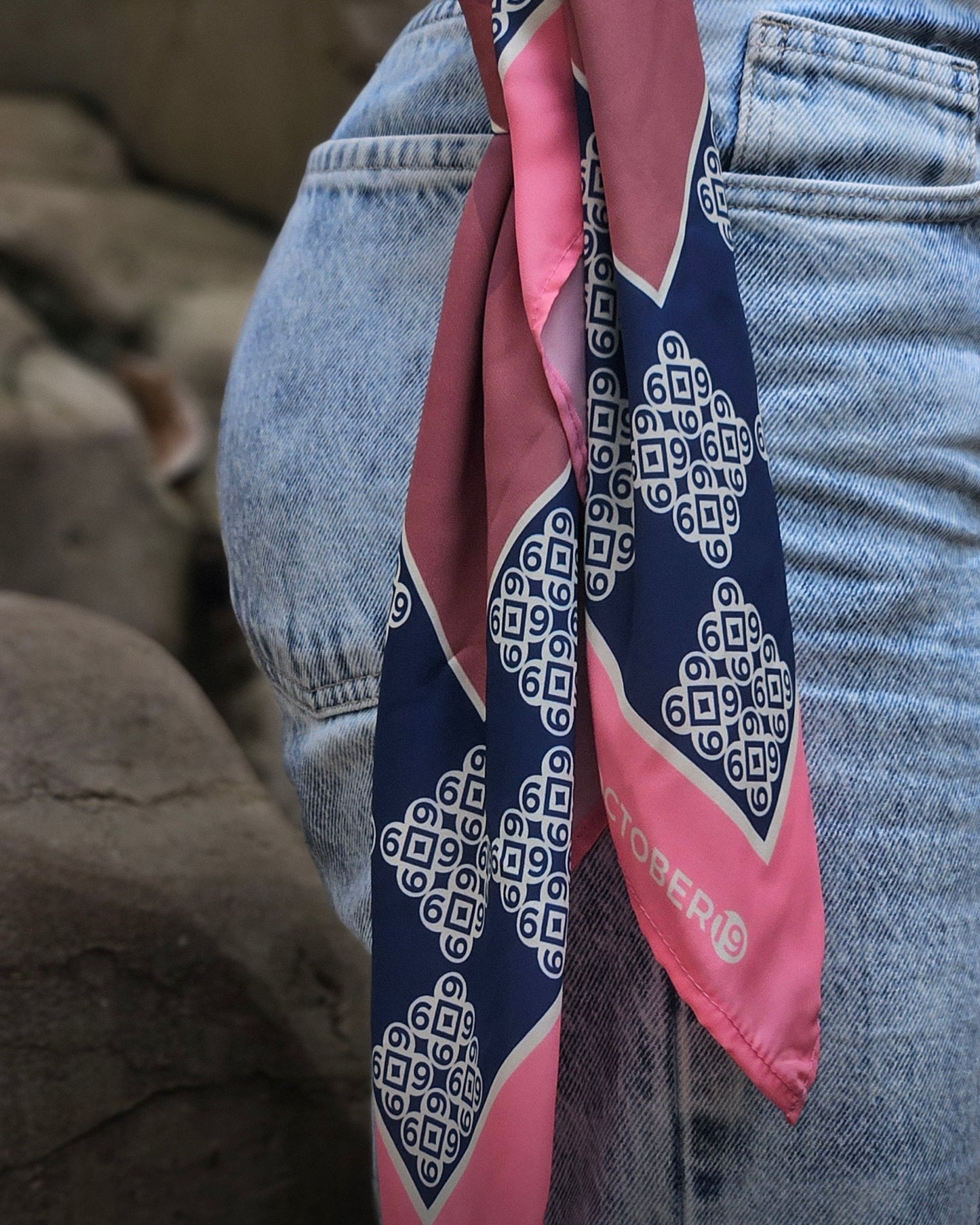 Pañuelo Cuadrado 65cm x 65cm