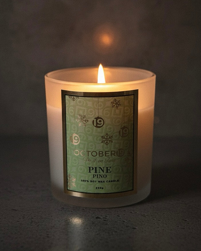 Vela aromática pino