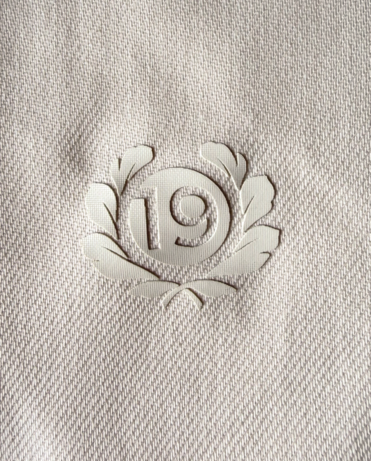 Pantalon beREBORN con pretina resortada